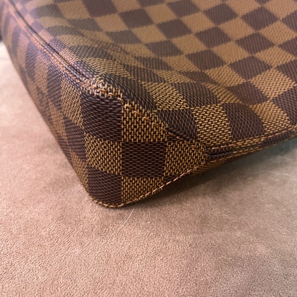 Louis Vuitton Jake Messenger PM - Picture 3 of 7
